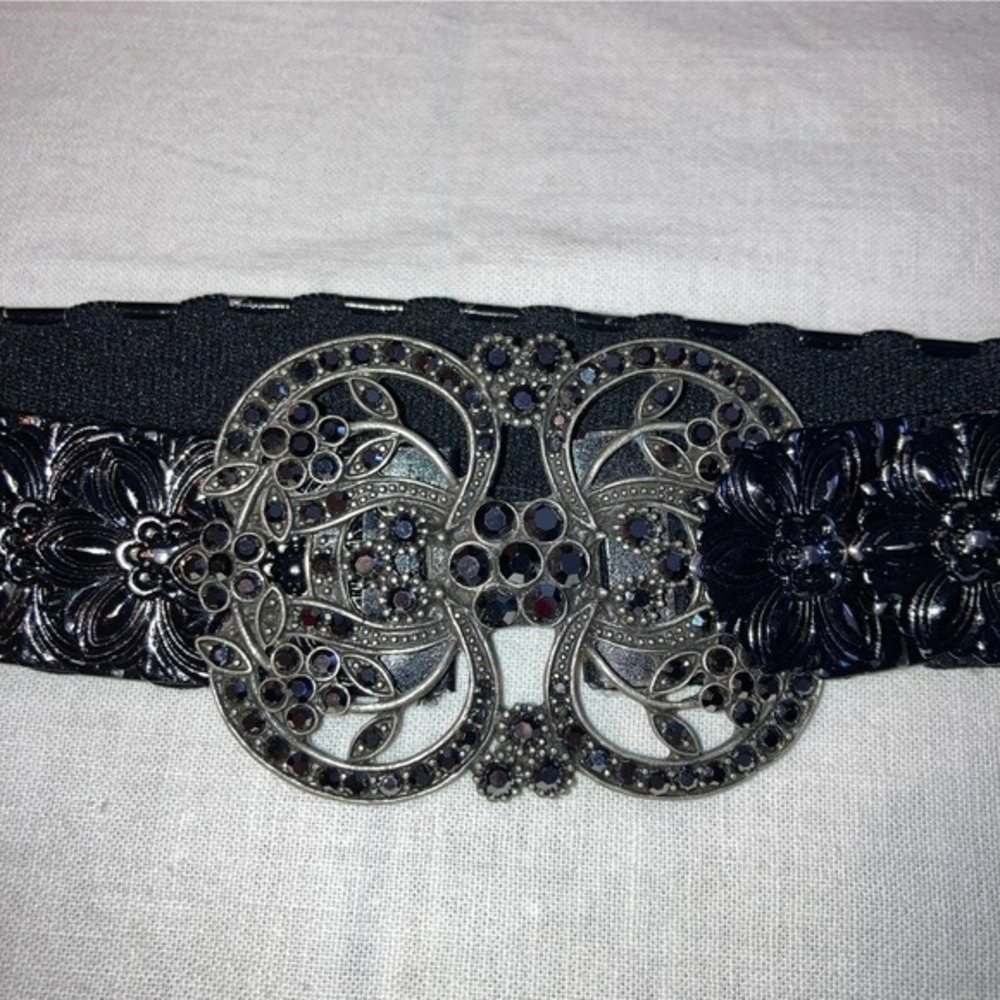 Stretchy‎ metal black metal belt, 38”